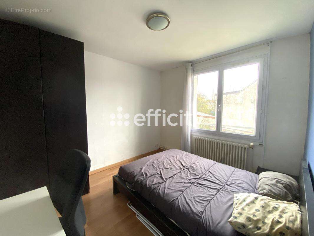 Appartement à NEUILLY-PLAISANCE