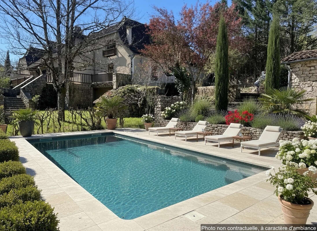 Maison à SAULIAC-SUR-CELE