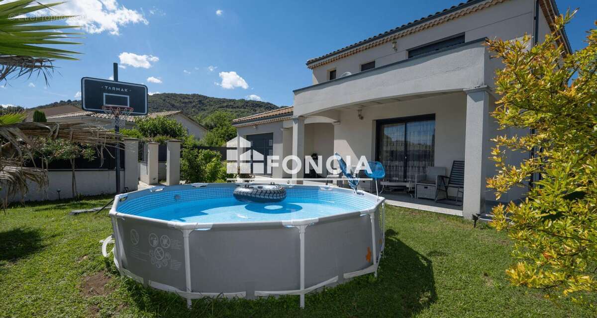 SAINT JEAN DE MUZOLS, belle villa de 2017 sur une parcelle de terrain de 512 m2 - photo 3