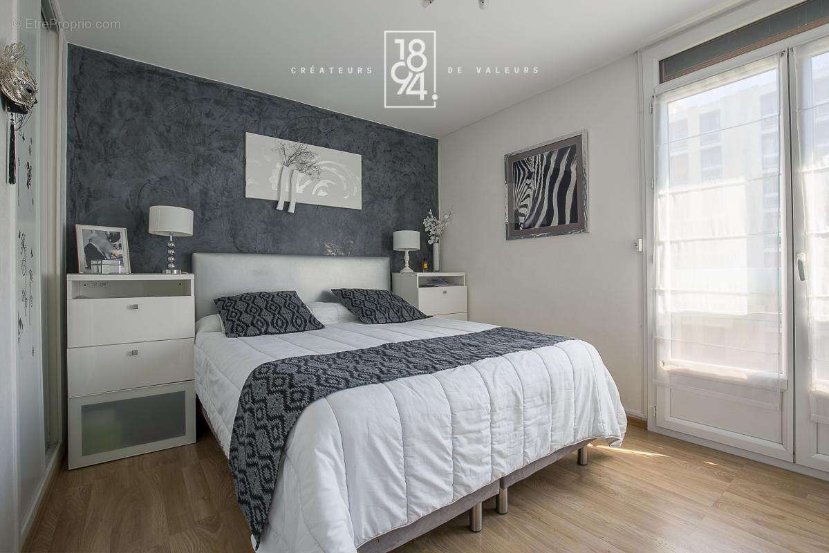 Appartement à MARSEILLE-9E