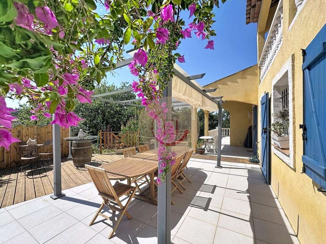 Maison à LES ADRETS-DE-L'ESTEREL