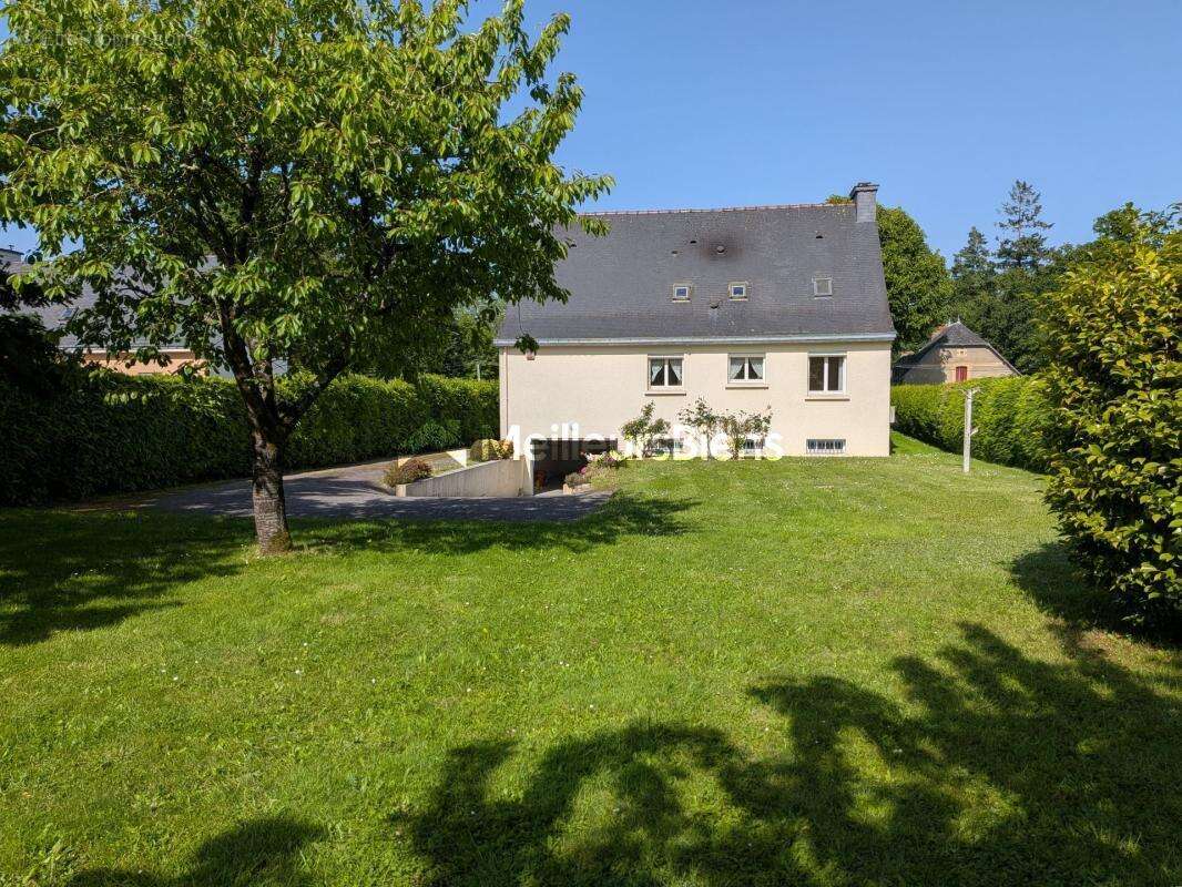 Maison à LA GACILLY
