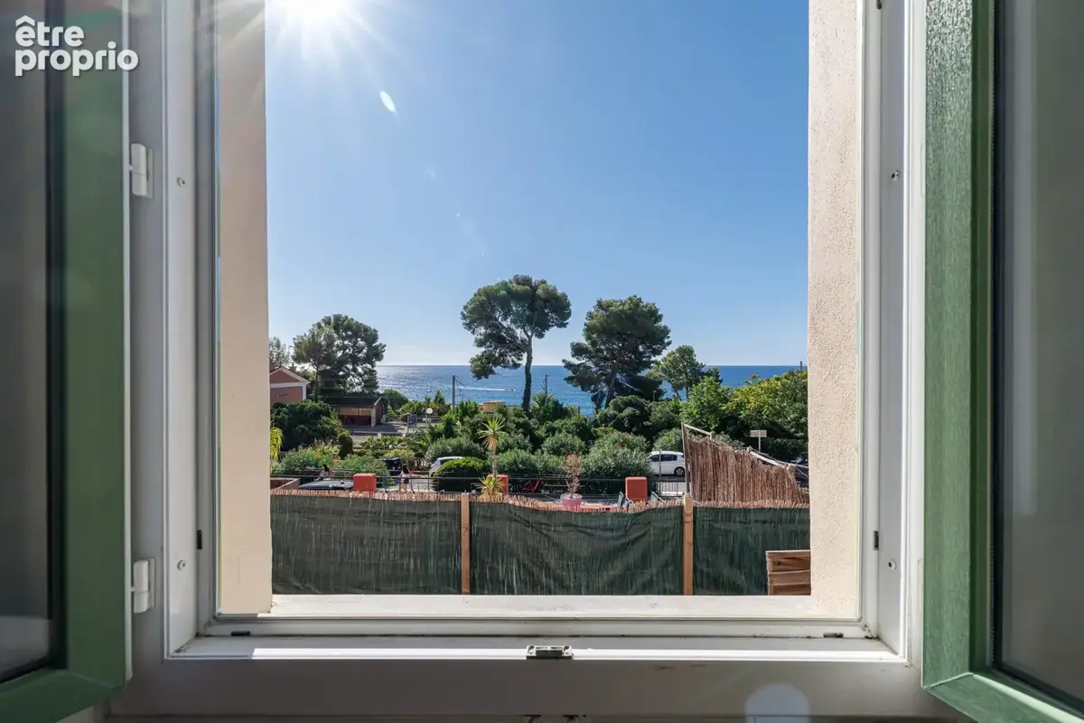 Appartement à EZE