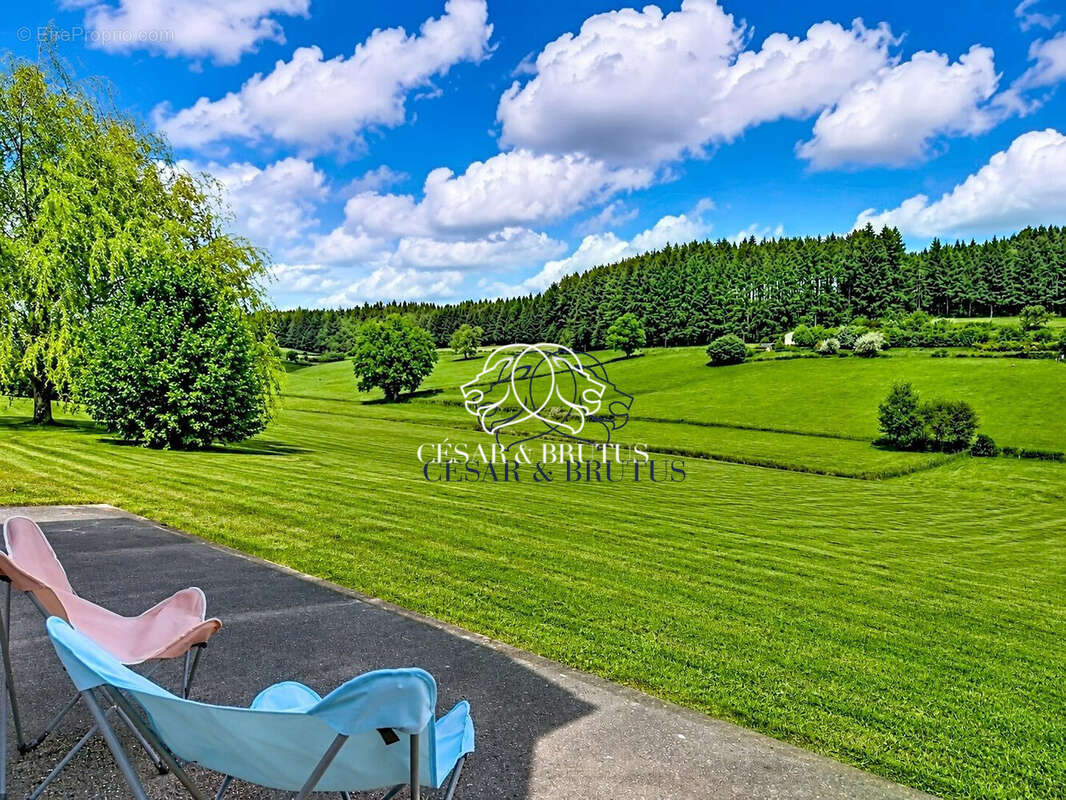 Maison 5 pièces 143 m² à vendre à Aigueperse (69790) - photo 3