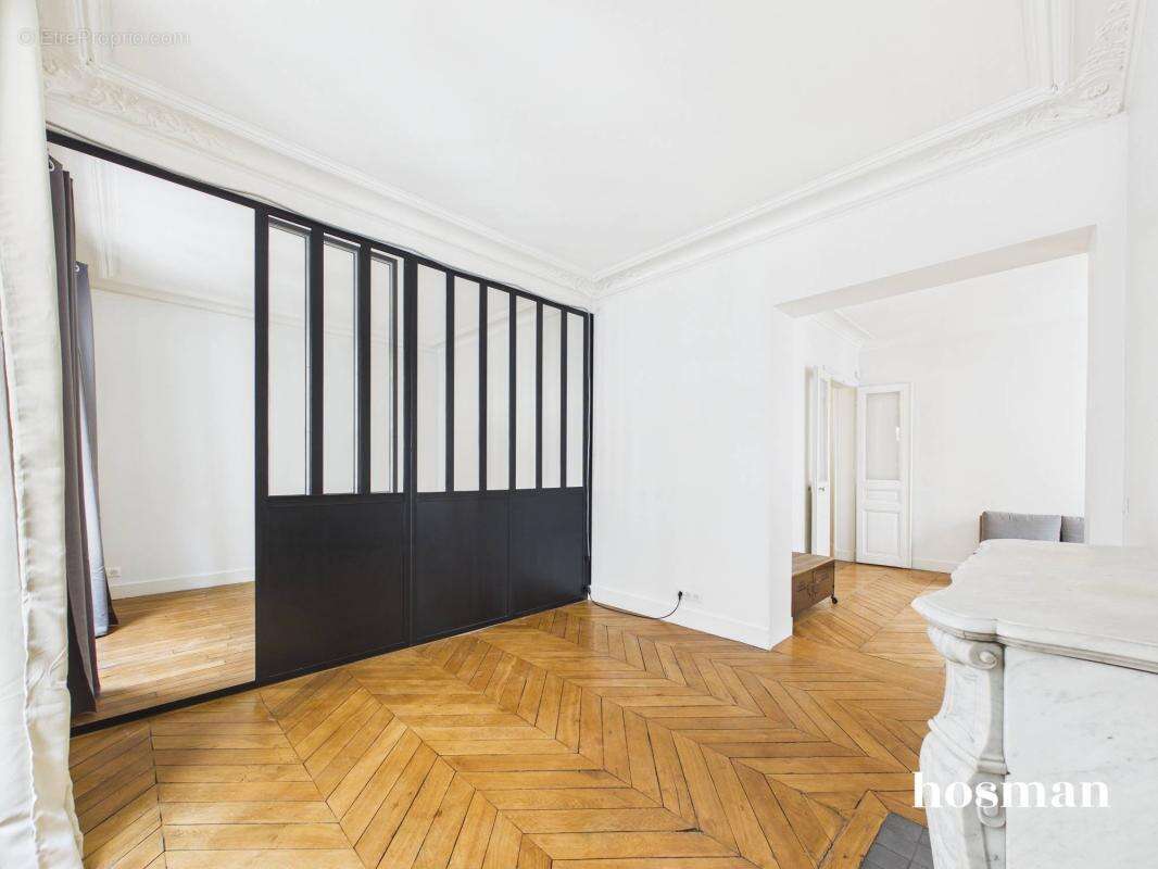 Appartement à PARIS-9E