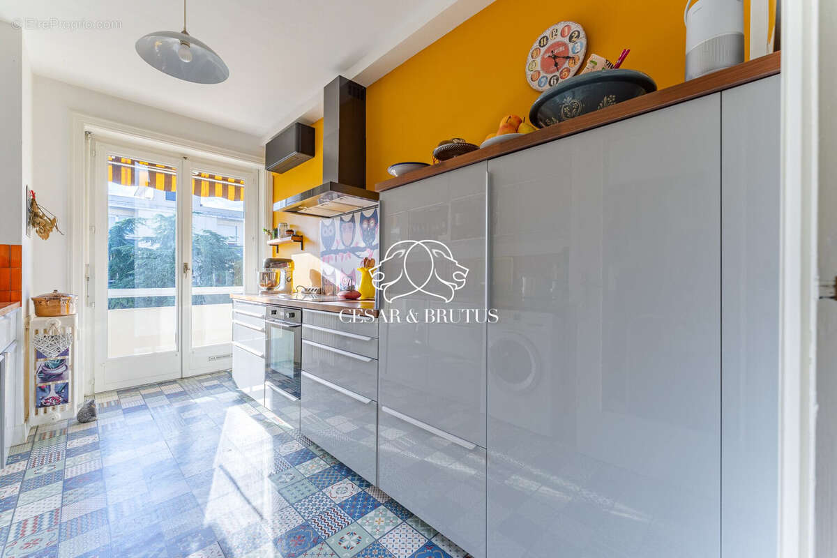 Appartement à LYON-6E