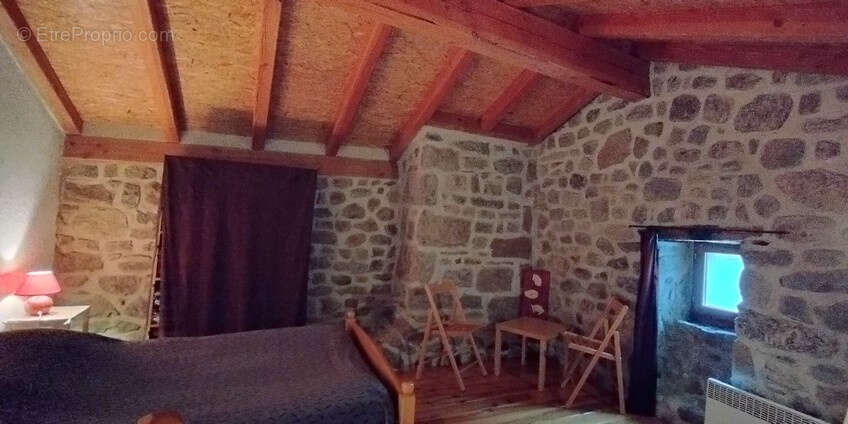 Maison à LE CHEYLARD