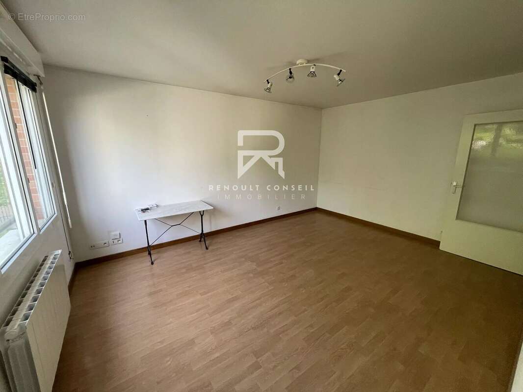 Appartement à MONT-SAINT-AIGNAN