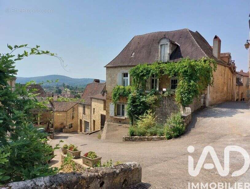 Photo 2 - Maison à SAINT-CYPRIEN