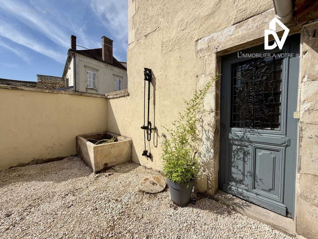 Maison à APPOIGNY