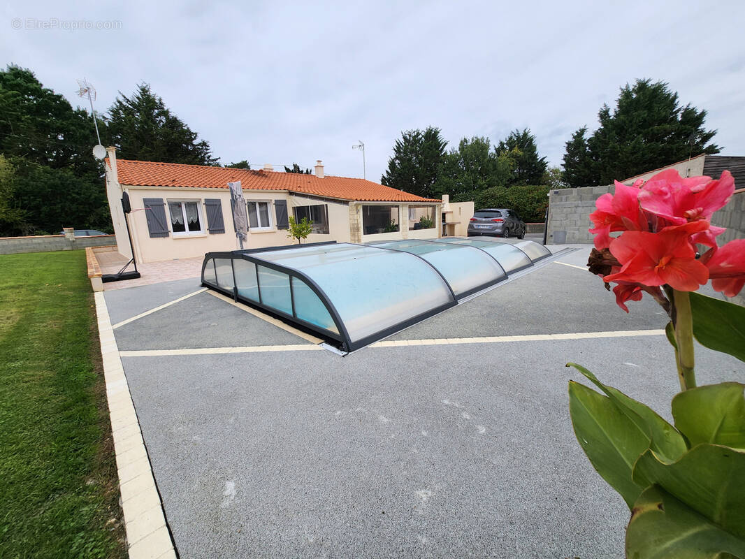 Maison à THIRE