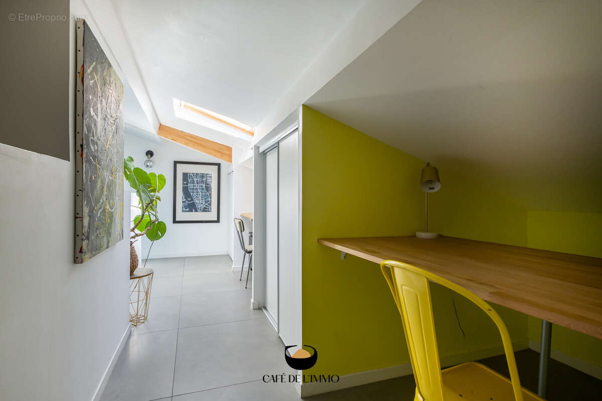 Appartement à MARSEILLE-12E