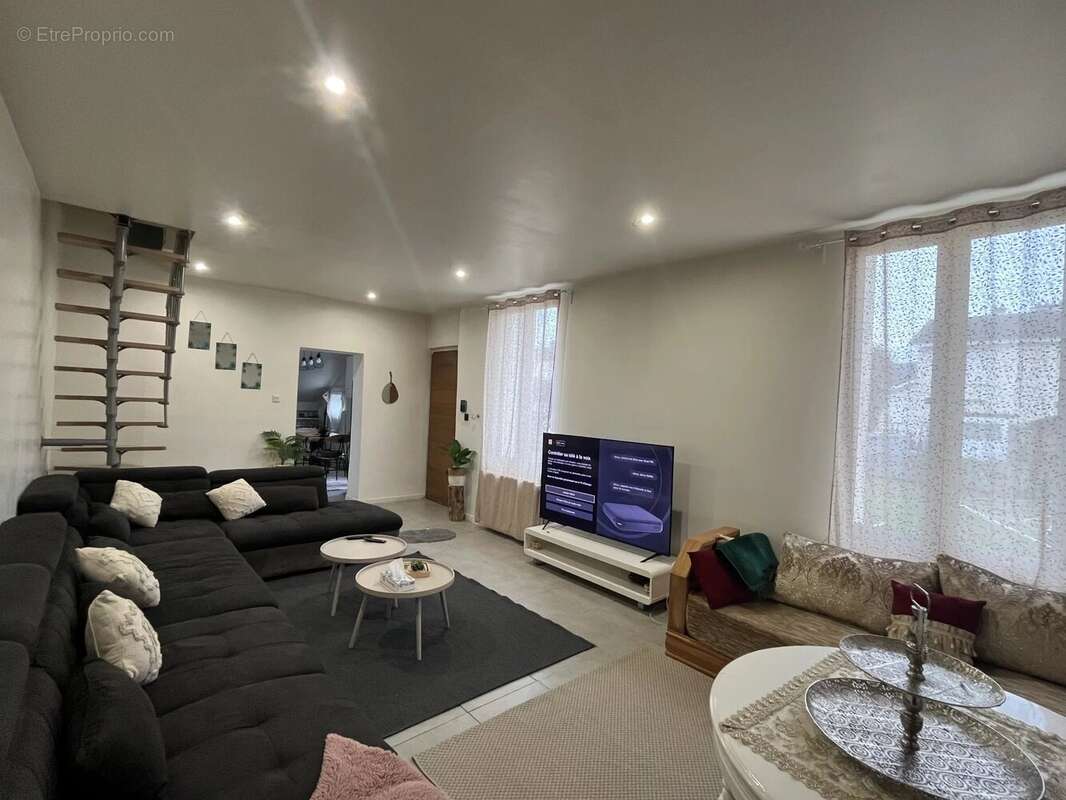 Maison à CLERMONT-FERRAND