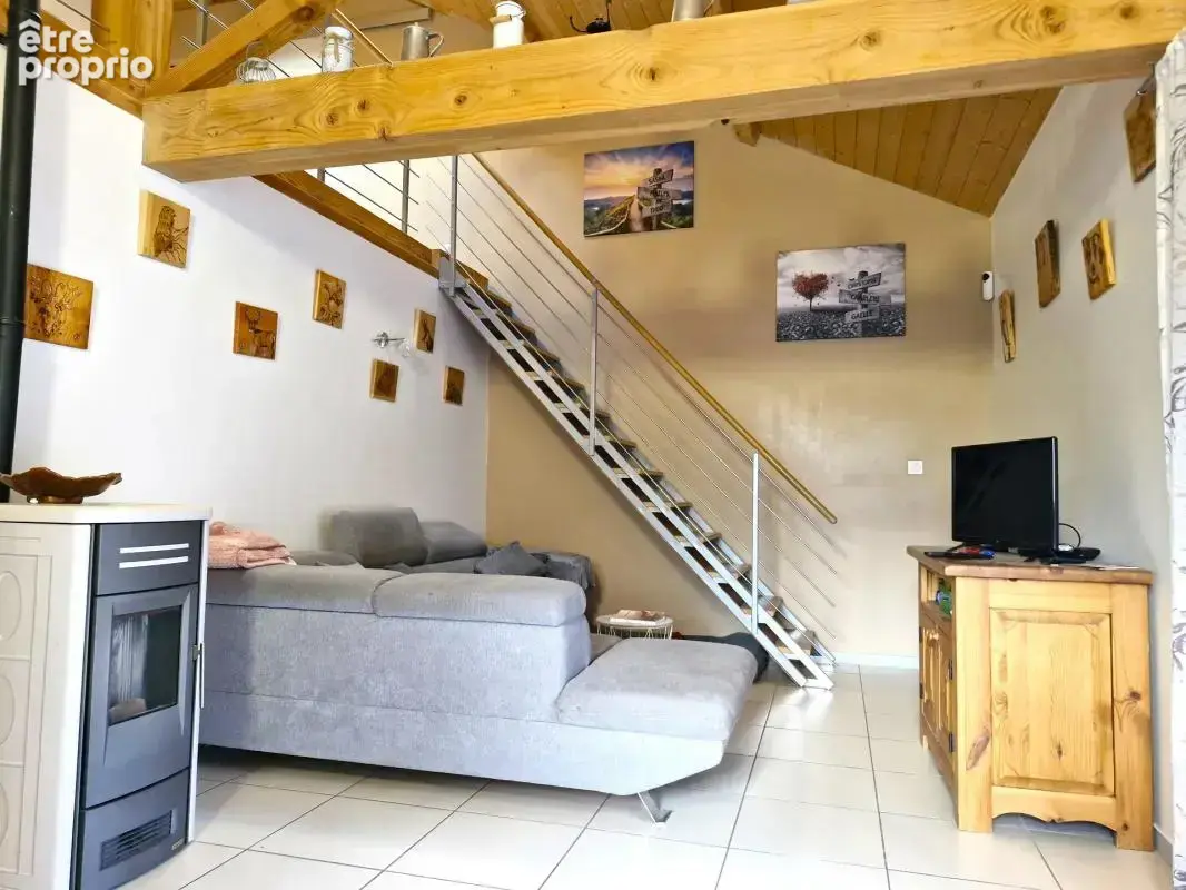 Maison récente avec deux logements indépendants à Guillestre - photo 3