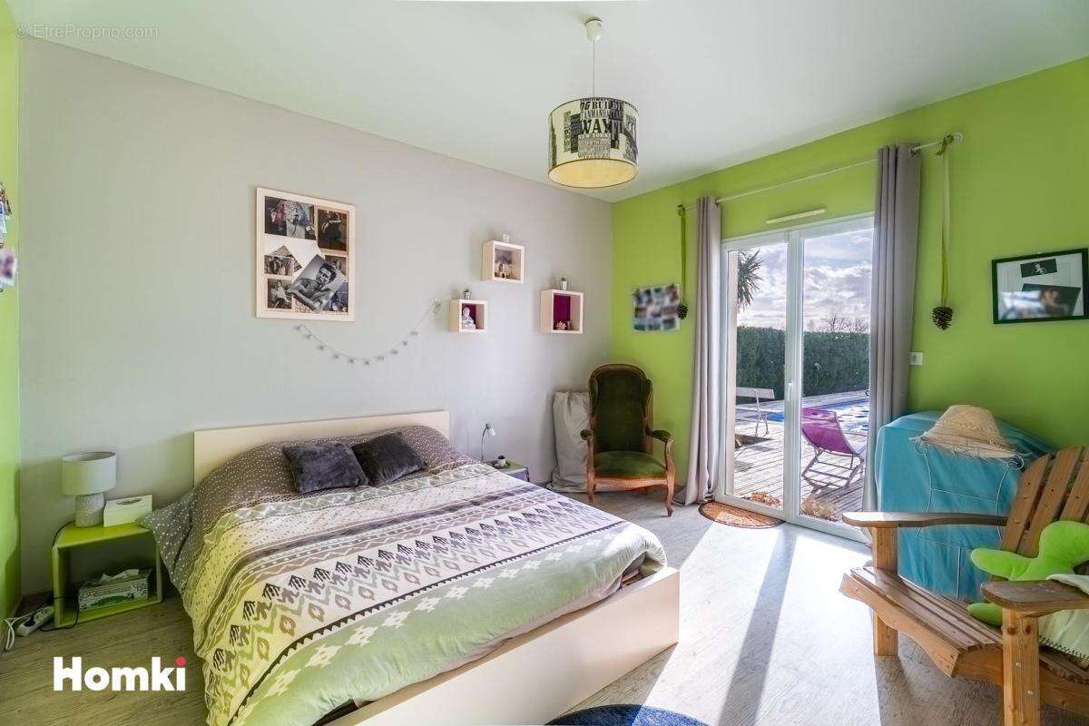 Maison à SAINTE-EULALIE