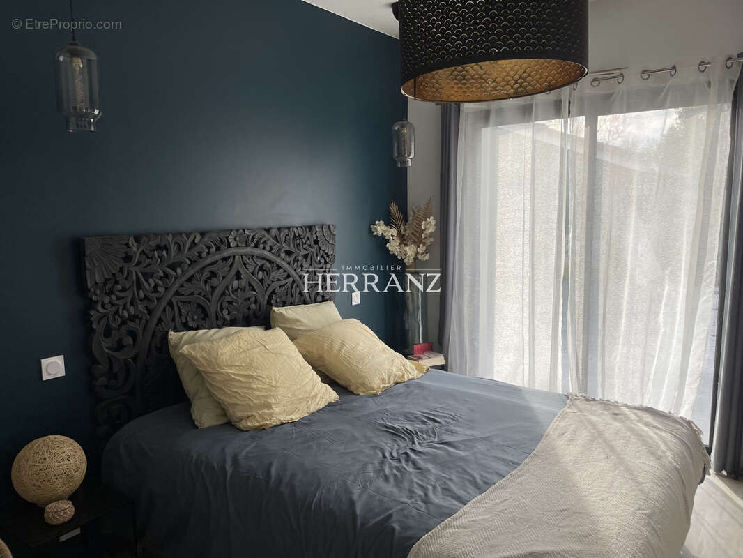 Maison 285m2 sur terrain arboré de 7708m2 Gauriaguet - photo 6