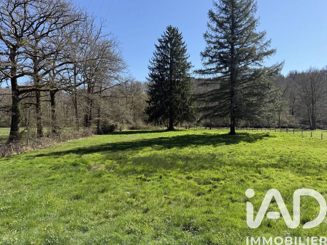 Photo 1 - Terrain à SAINT-PRIEST-TAURION