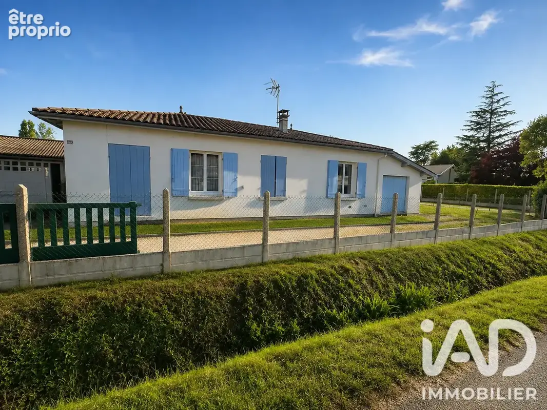 Photo 1 - Maison à AMBARES-ET-LAGRAVE