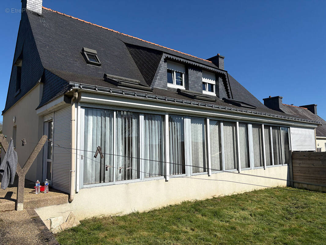 Maison à MOREAC