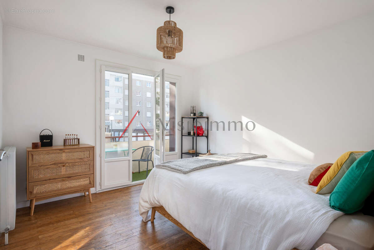 Appartement à FONTAINE