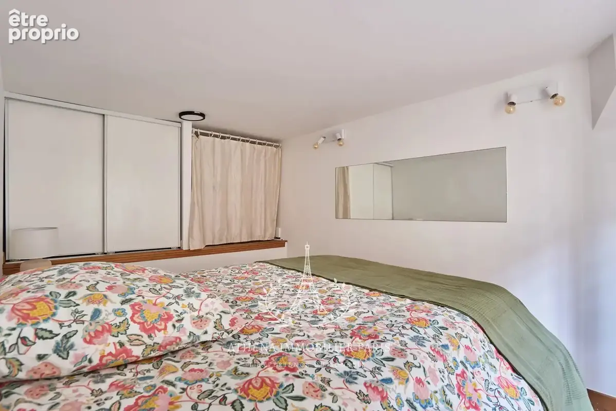 75004  ÎLE SAINT-LOUIS – Duplex en parfait état - photo 10