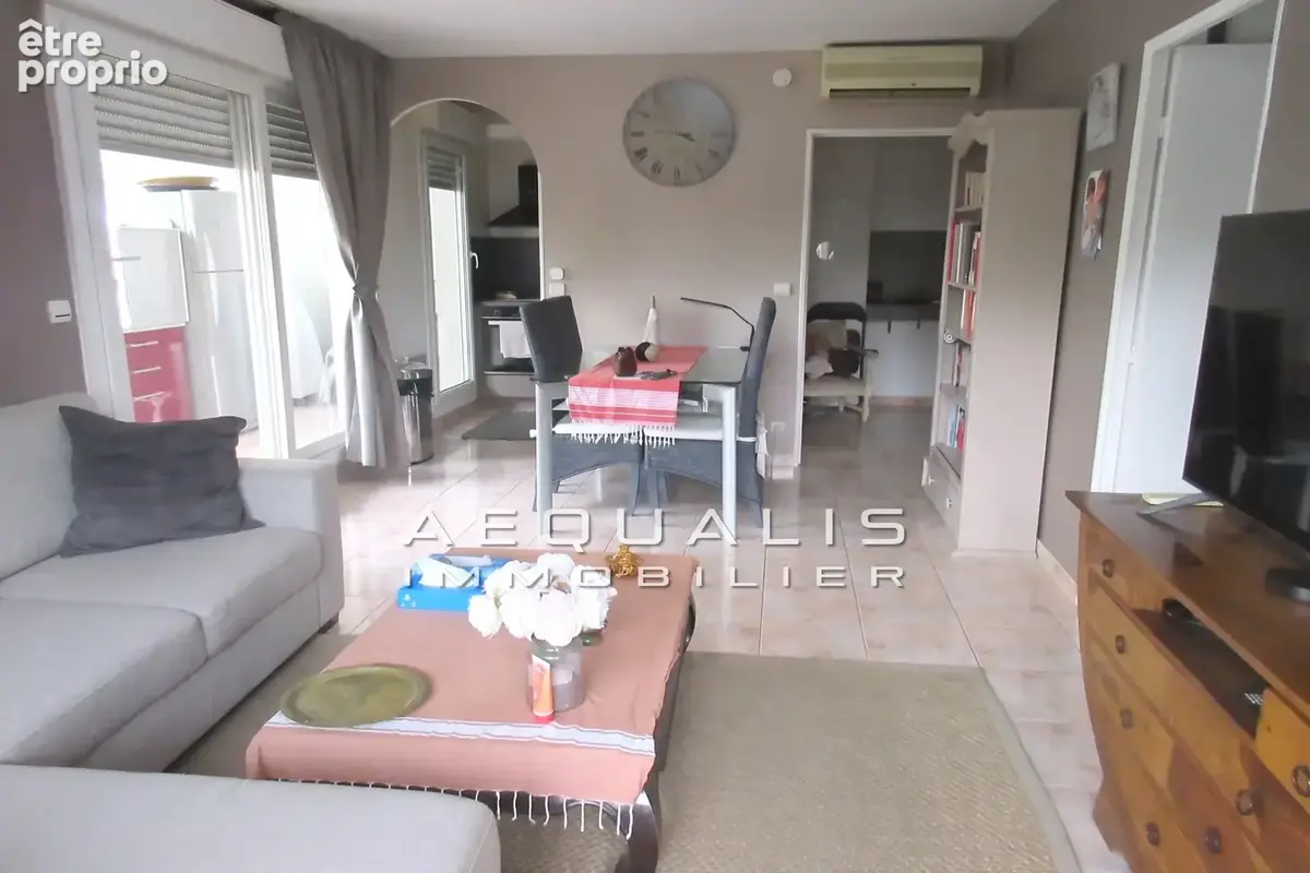 Appartement 2 pièces 44 m² à vendre à Saint-Laurent-Du-Var (06700) - photo 7