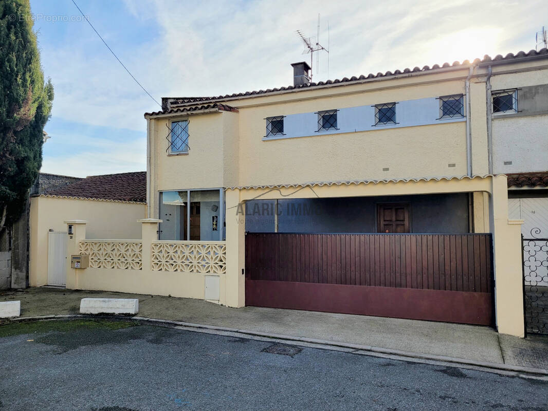 Grande maison en vente à Carcassonne (11) - photo 2