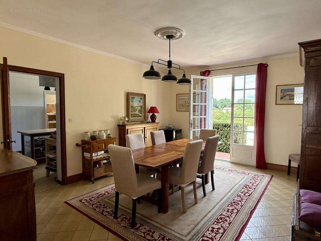 Maison à LA ROMIEU