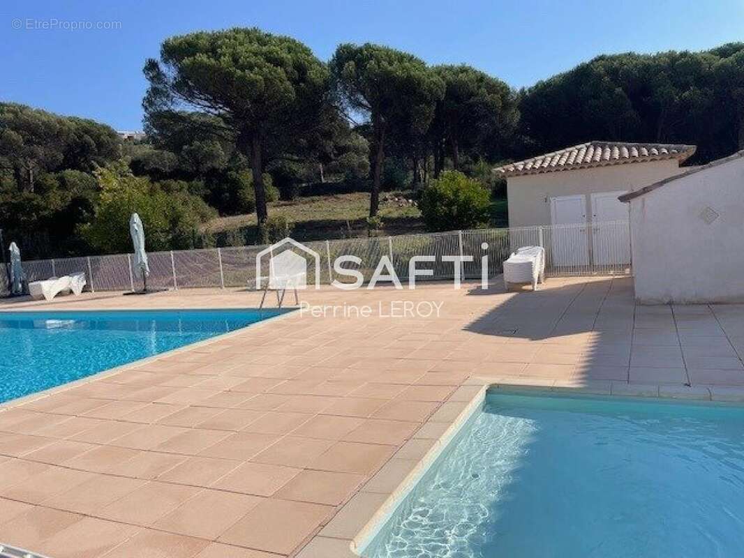 Photo 9 - Maison à ROQUEBRUNE-SUR-ARGENS