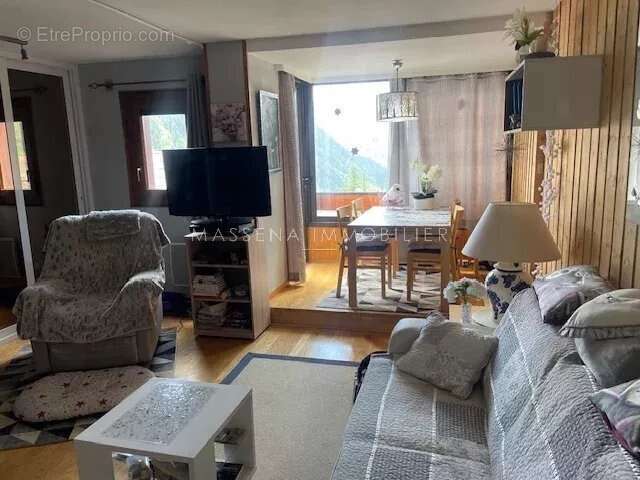 Appartement à ISOLA