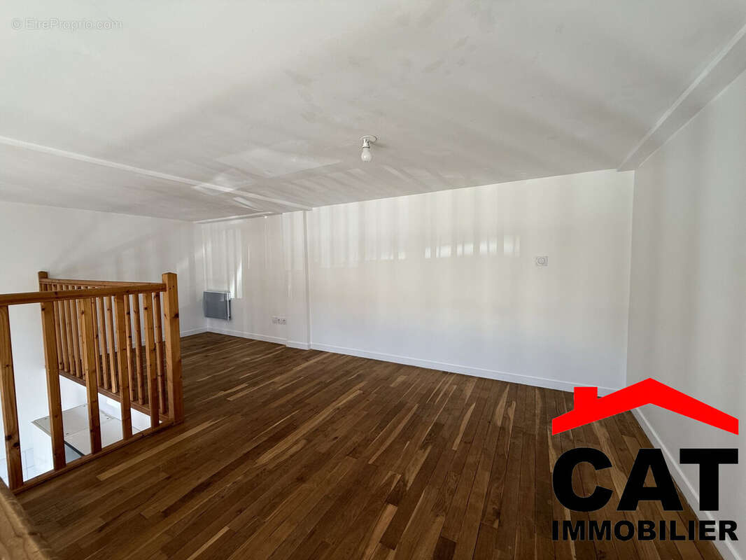 Appartement à CHAMPAGNE-SUR-SEINE