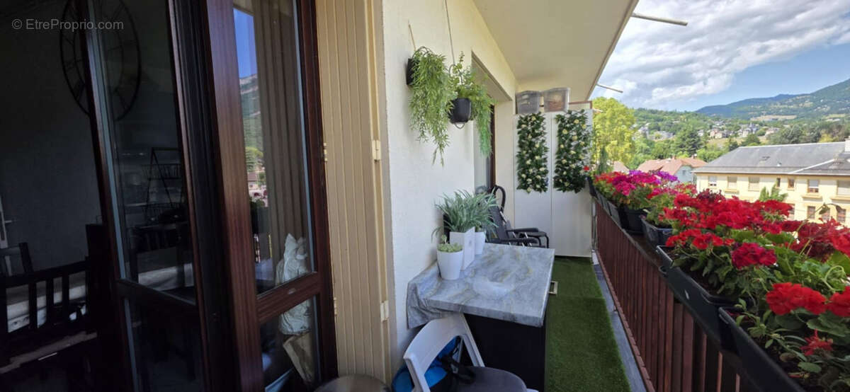 Appartement à BASSENS