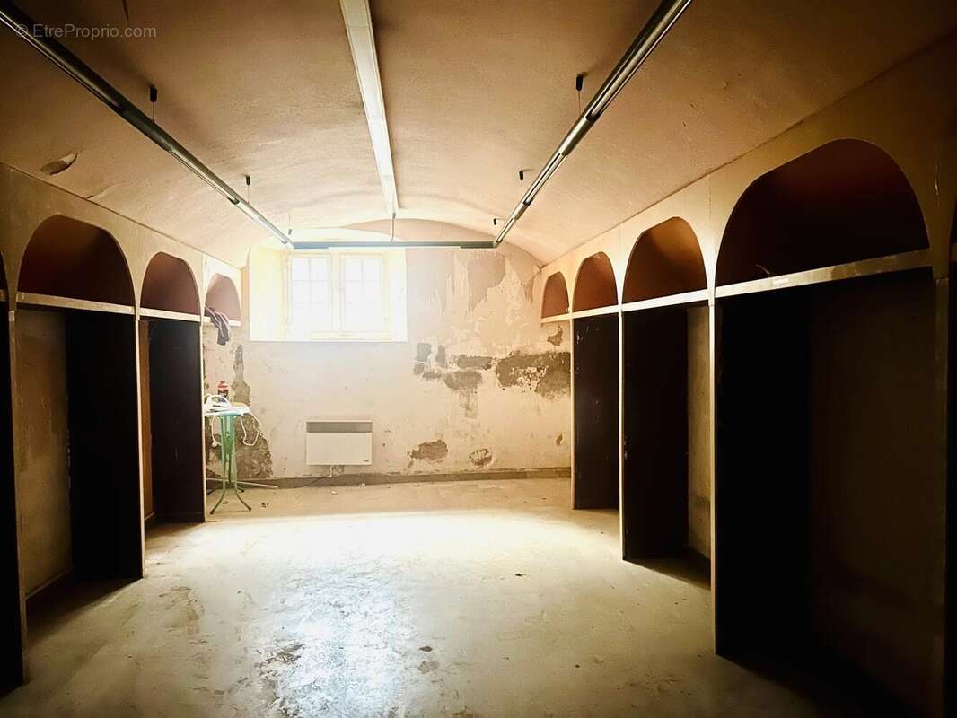 Commerce à HERICOURT