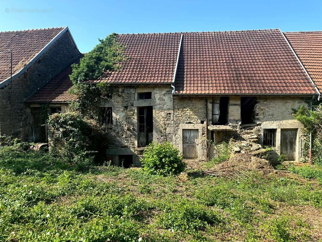 Maison à vendre avec grange attenante et terrain VITTEAUX (21) - photo 3