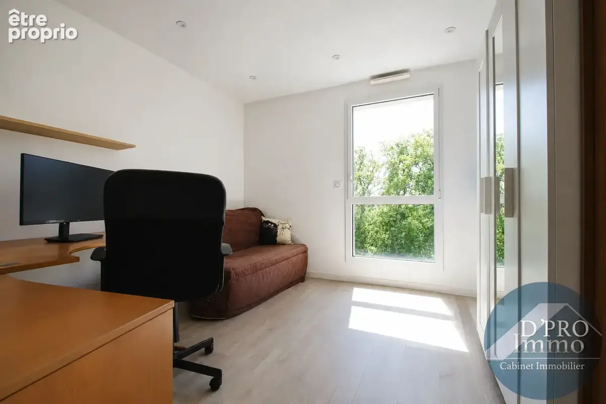 T3 d'exception avec terrasse et vue imprenable sur la Sèvre - photo 9