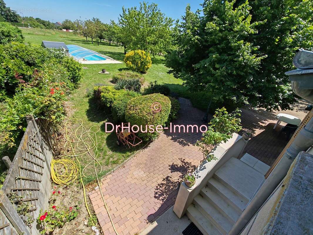 Maison à PORT-DE-PILES