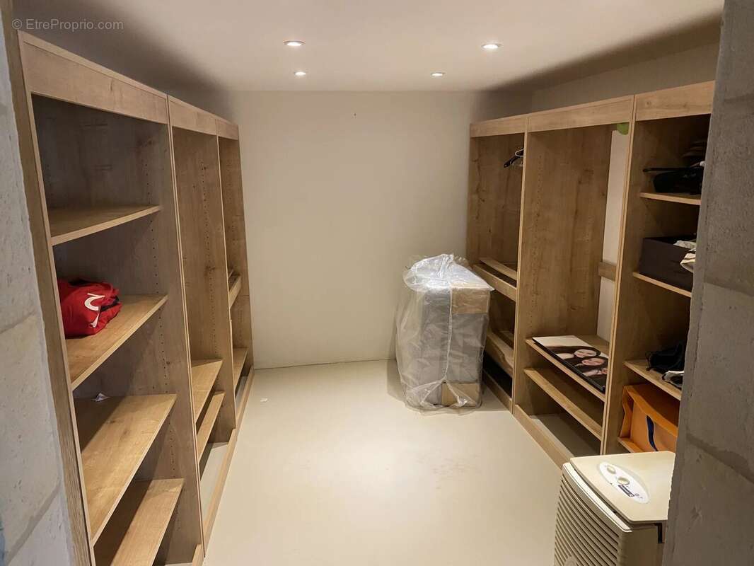 Maison à BARBEZIEUX-SAINT-HILAIRE