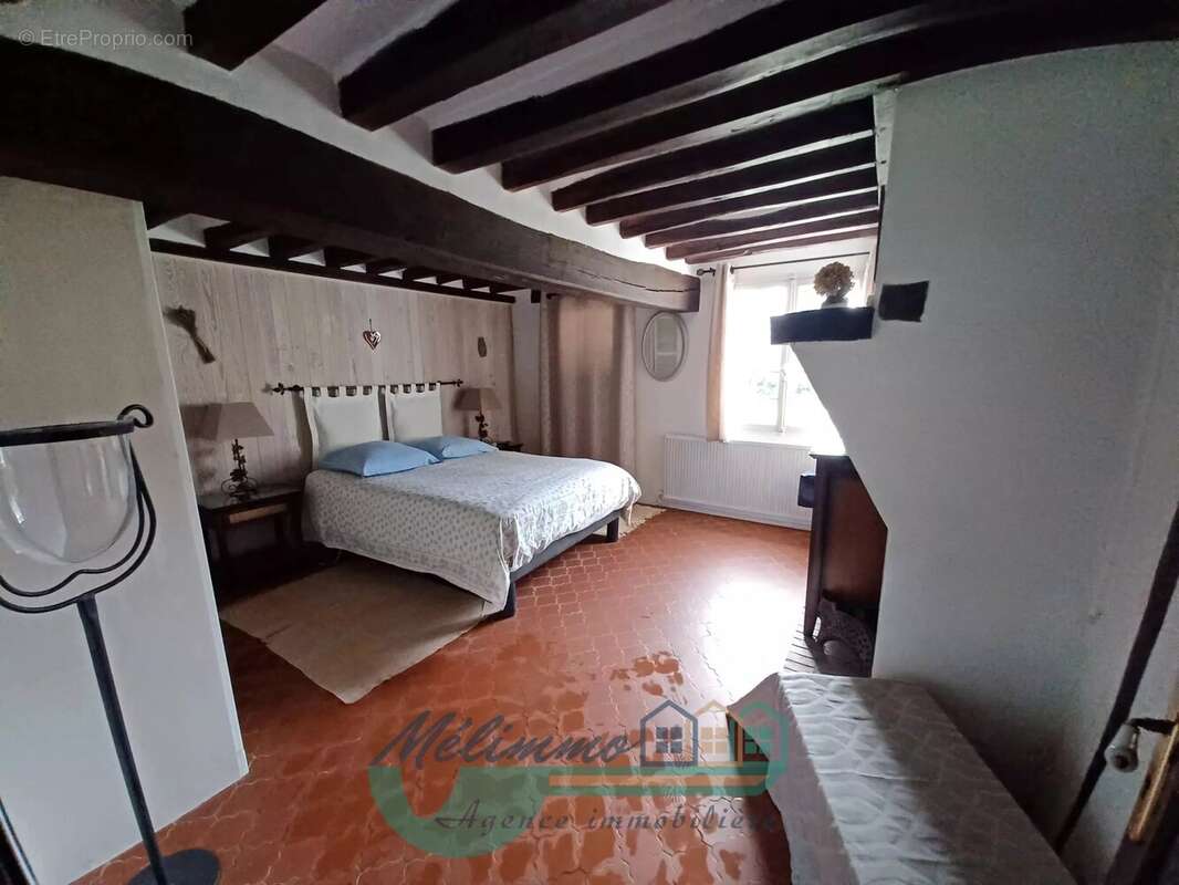 Maison 96 m² à Champcevrais  - photo 7