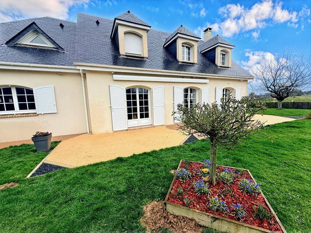 Maison à OCTEVILLE-SUR-MER