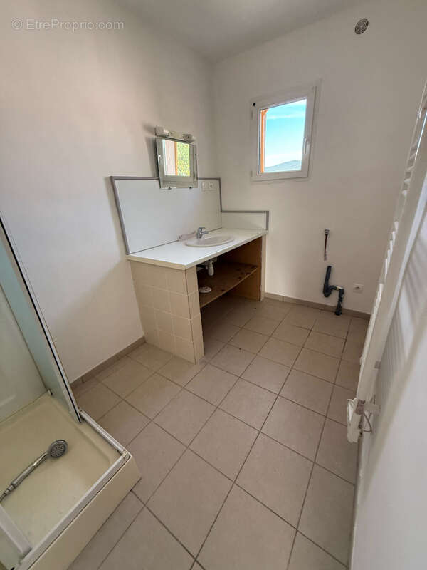 Maison à BOISSET-ET-GAUJAC