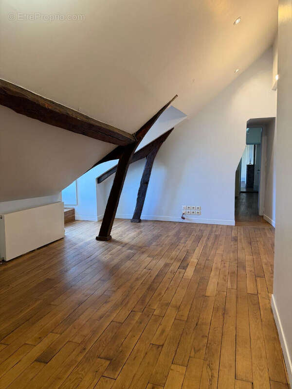 Appartement à VERSAILLES