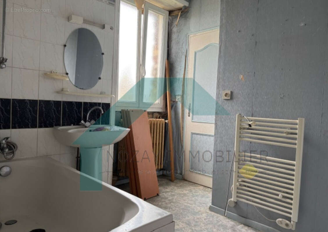 Maison à MARSAC-SUR-DON