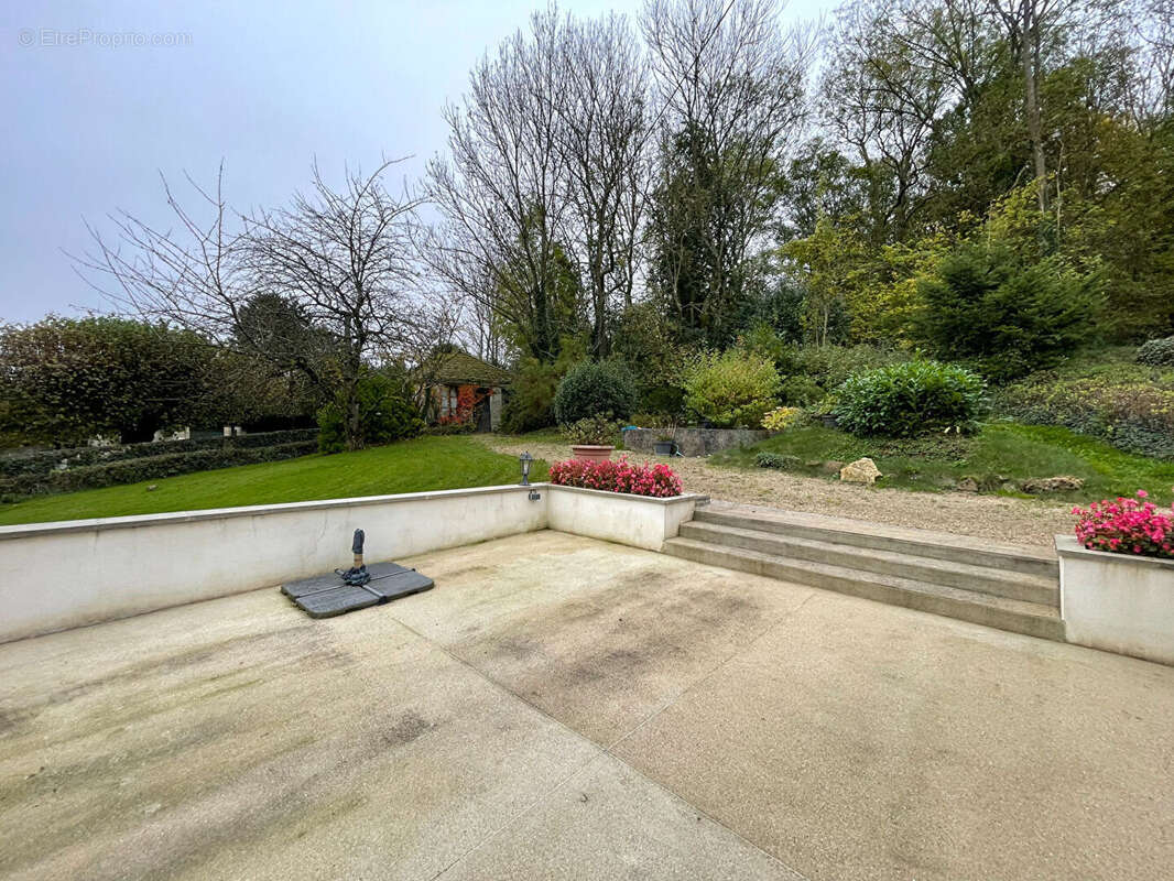 Maison à COULOMMIERS