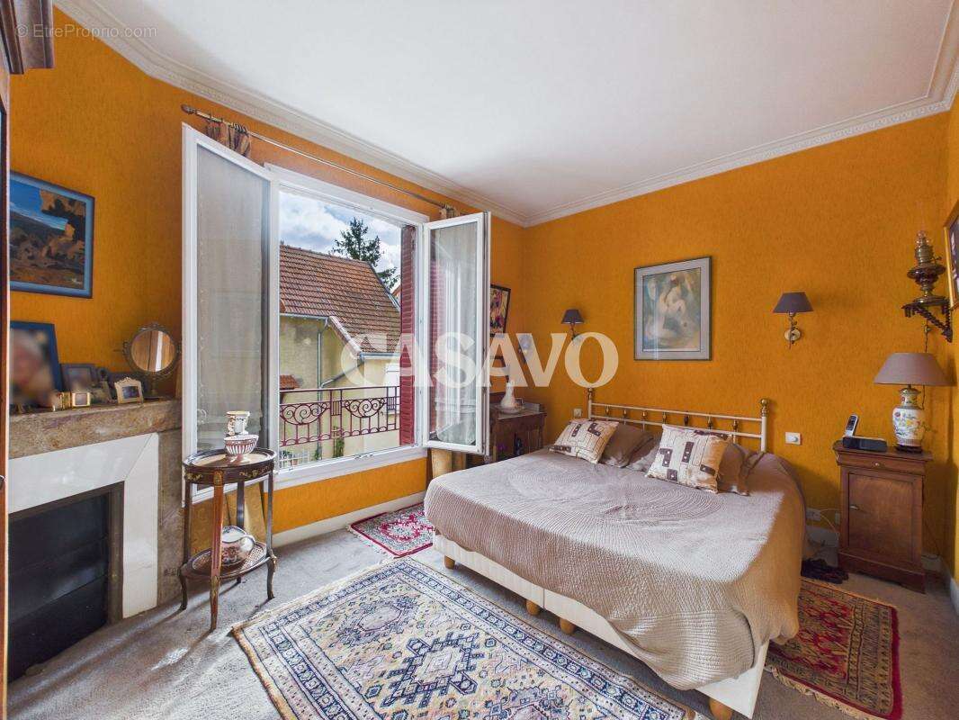 Maison à FONTENAY-SOUS-BOIS