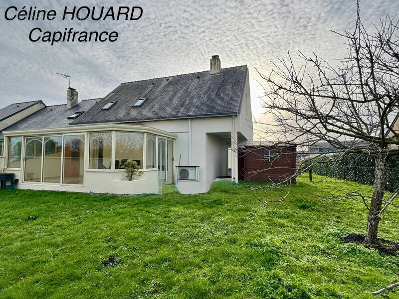 Maison à SAINT-BARTHELEMY-D&#039;ANJOU