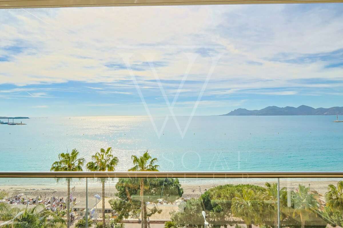Appartement à CANNES
