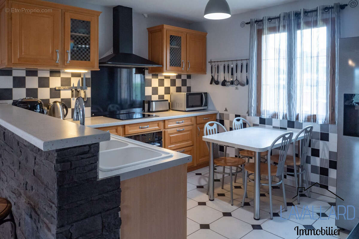 Maison 116 m² à Corbie  - photo 2