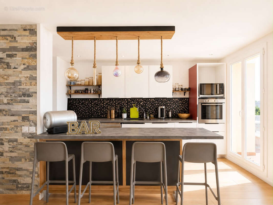 Appartement à MARSEILLE-13E