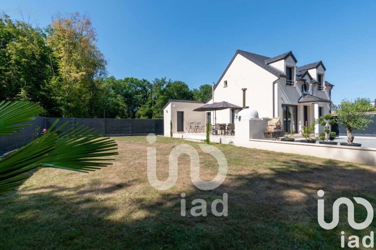 Photo 2 - Maison à EPONE