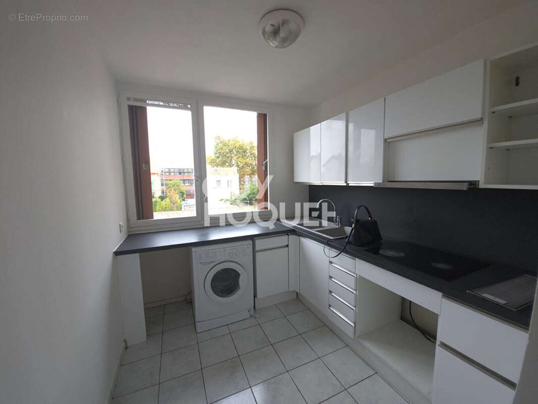 Appartement à NANTERRE